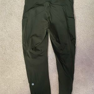 Cropped Lululemon leggings